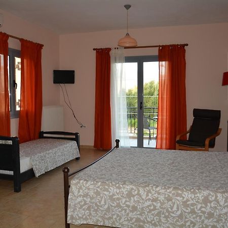 Lotus Sea View Studio Apartment 2 Lixouri Eksteriør billede
